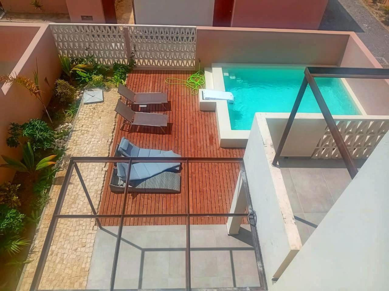 Cristina Alojamento, Estoril, Boa Vista Sal Rei